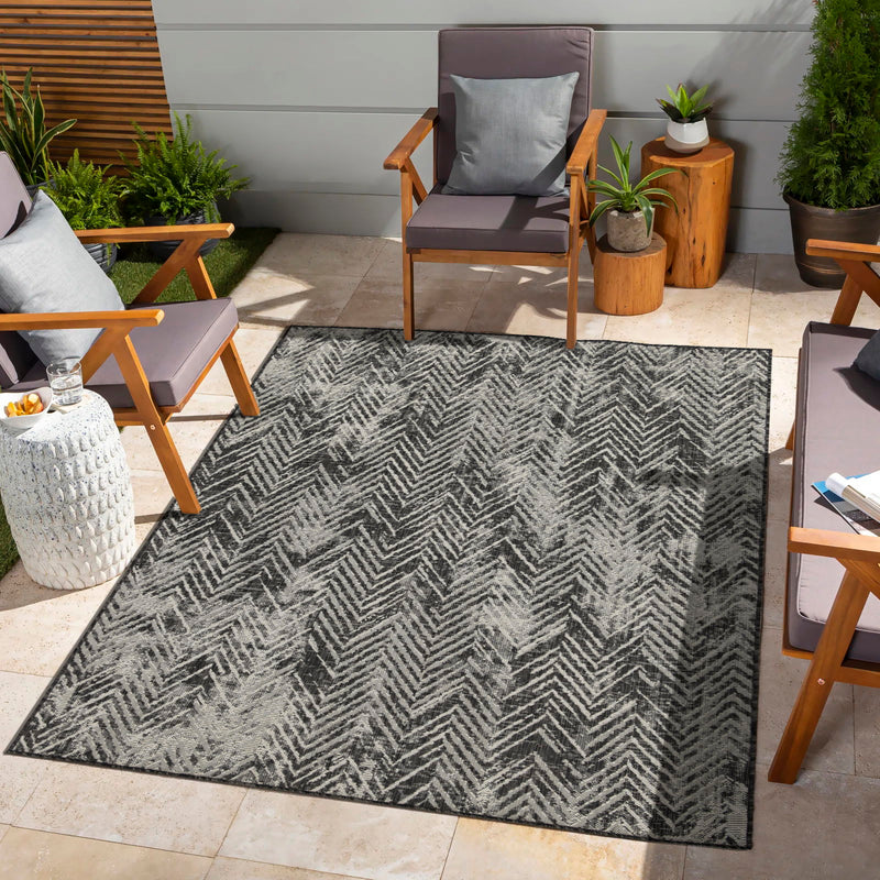 Sunshine - 2'7" X 7'3" Polypropylene, Indoor / Outdoor Area Rug - Anthracite