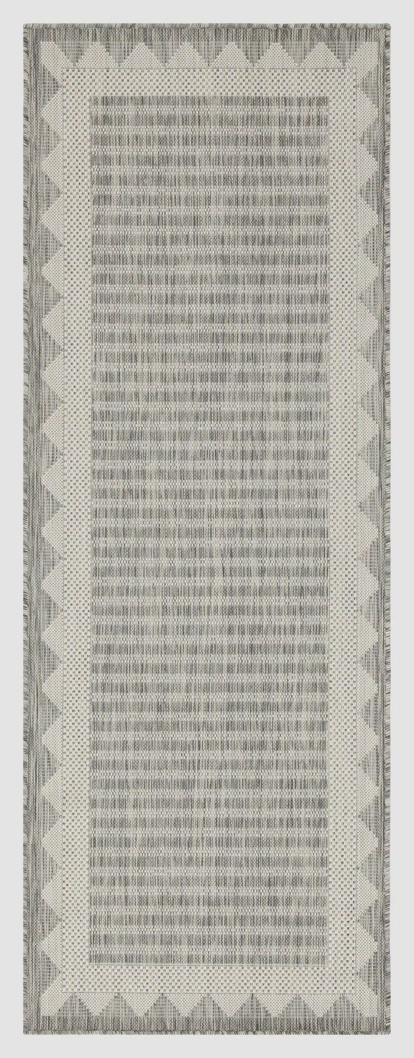 Sunshine - 2'7" X 7'3" Indoor / Outdoor Area Rug, Polypropylene - Silver