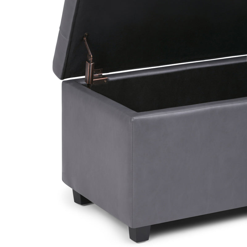 Cosmopolitan - Storage Ottoman