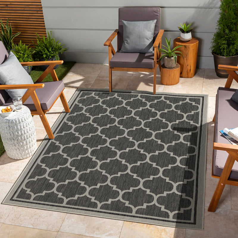 Sunshine - 2'7" X 7'3" Polypropylene Indoor / Outdoor Area Rug - Anthracite