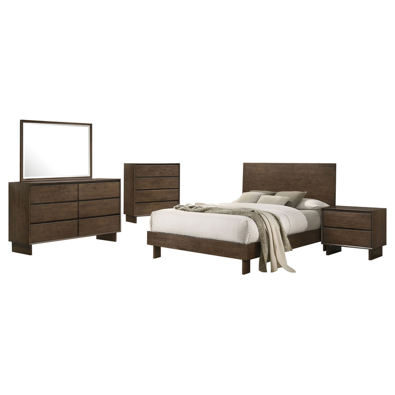 Glenwood - 5-Piece Eastern King Bedroom Set - Warm Brown