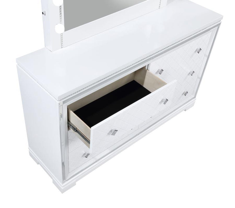 Eleanor - 6-Drawer Dresser With Mirror