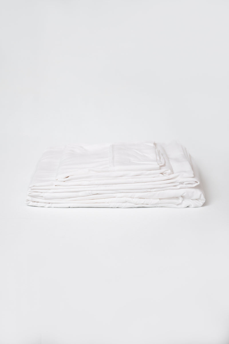 4 Piece Full Bamboo Hypoallergenic Sheet Set - White