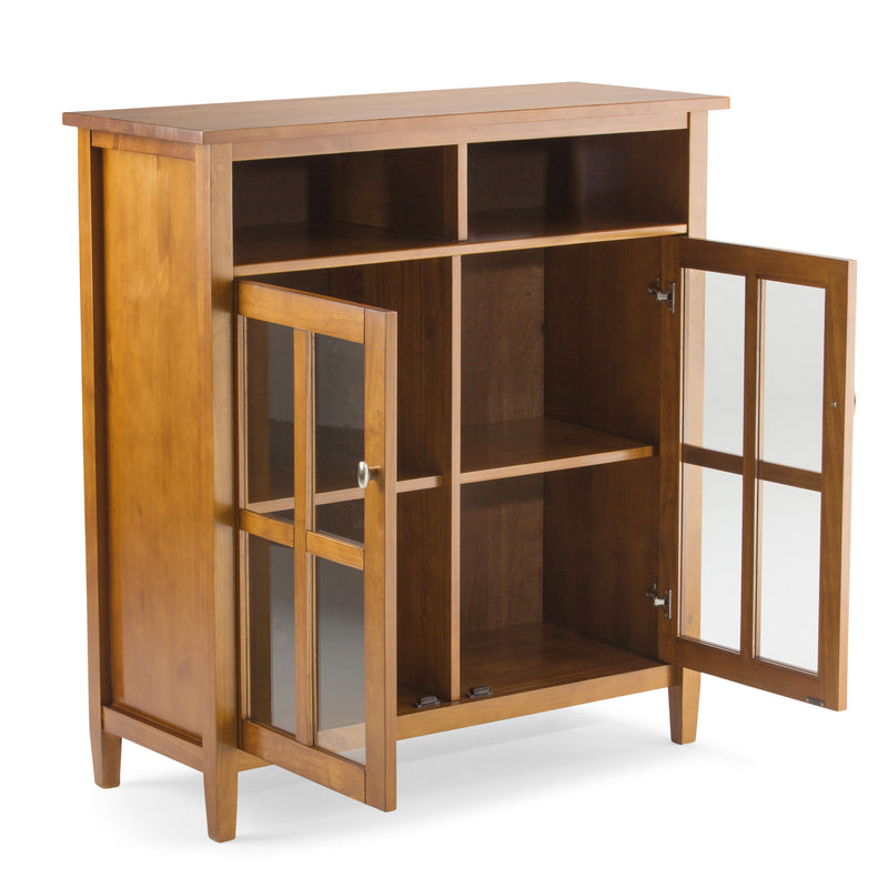 Warm Shaker - Medium Storage Media Cabinet