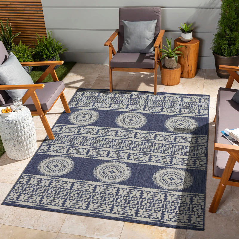 Sunshine - 5'3" X 7'3" Indoor / Outdoor Area Polypropylene Rug - Blue