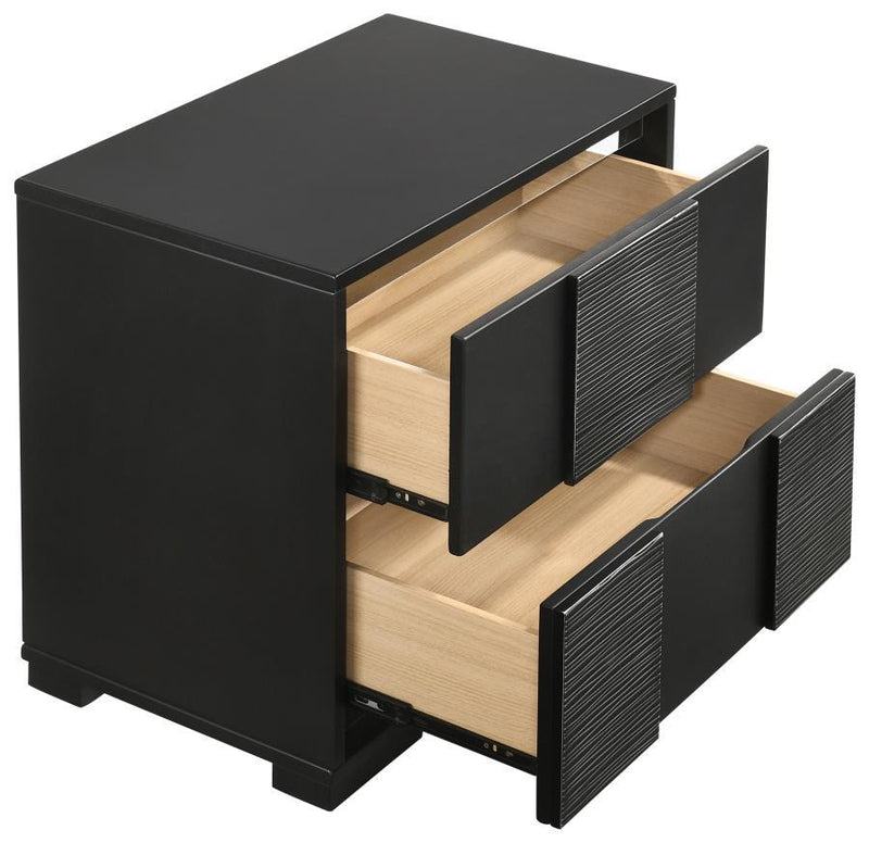 Blacktoft - 2-Drawer Nightstand - Black