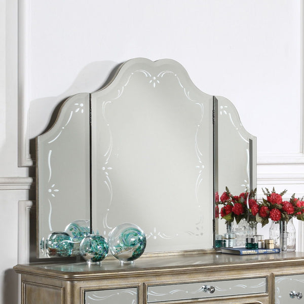 Esteban - Vanity Mirror - Mirrored