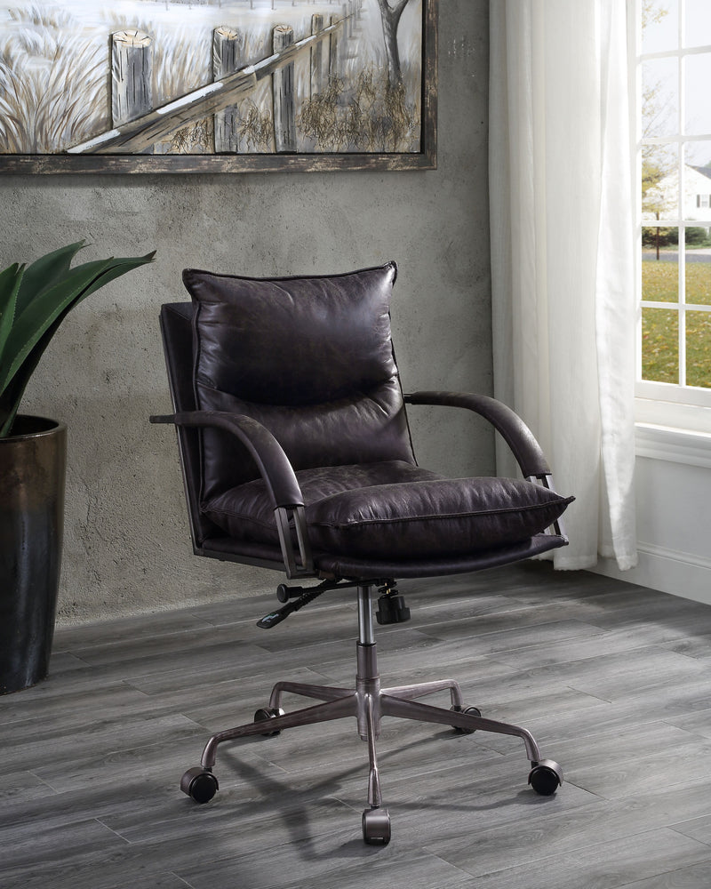 Haggar - Executive Office Chair